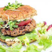 burger vegan cu germeni de grau burger vegan cu germeni de grau